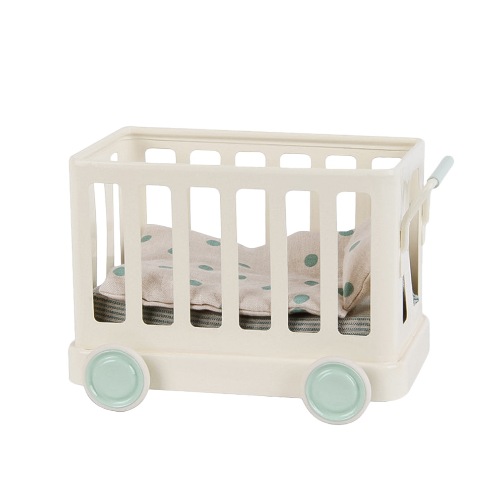 <transcy>Детская кроватка-белая</transcy>