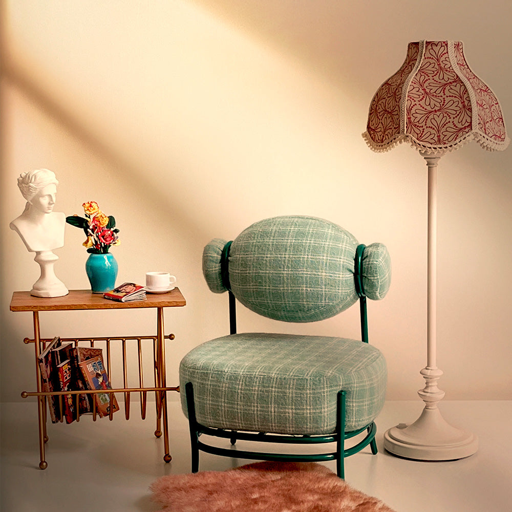 Flower Vintage Floor Lamp with Light -Red 1/6 Dollhouse Miniature Furniture
