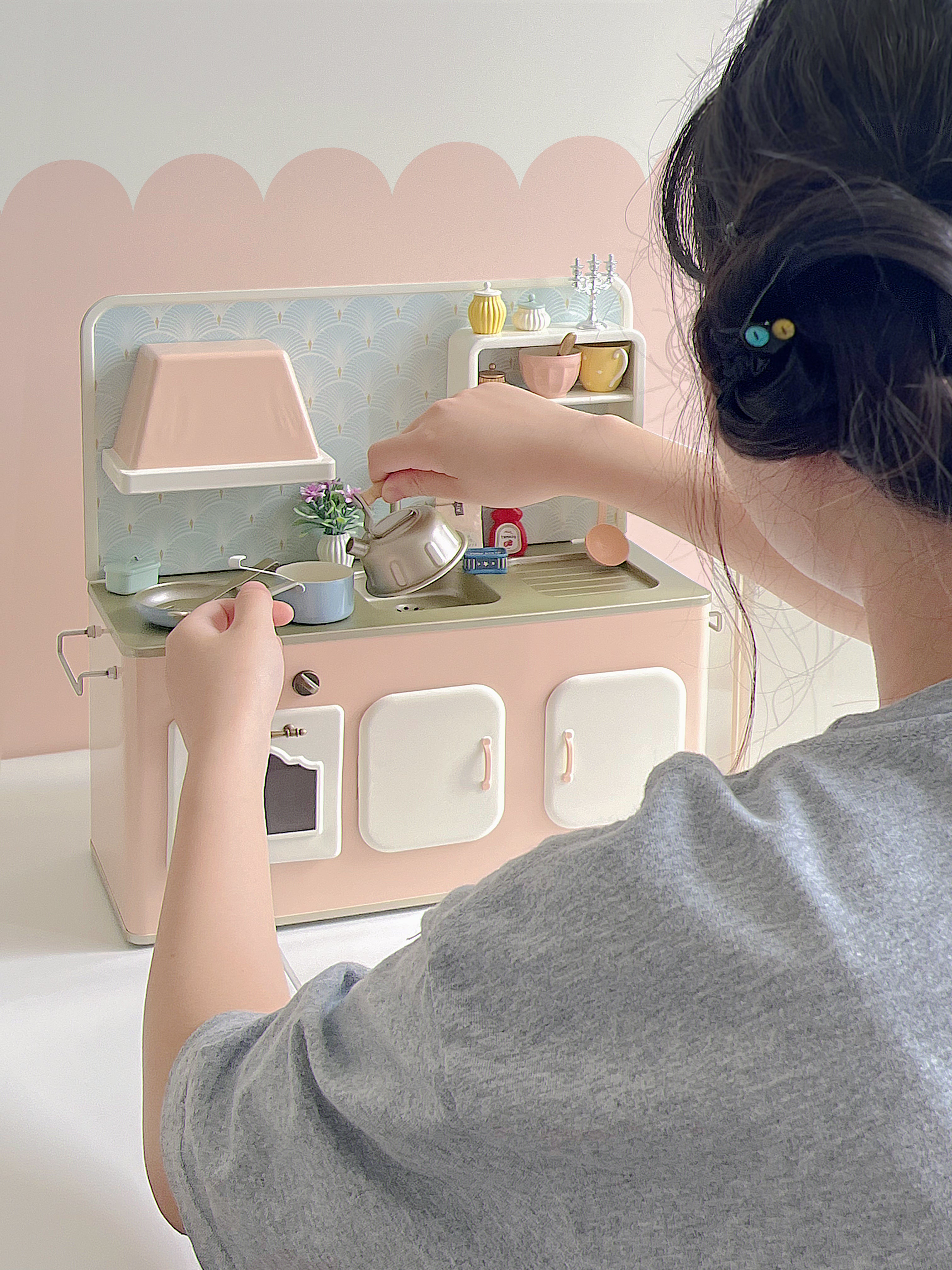 Aizulhomey| Premium Original Metal Miniatures & Dollhouse Furniture