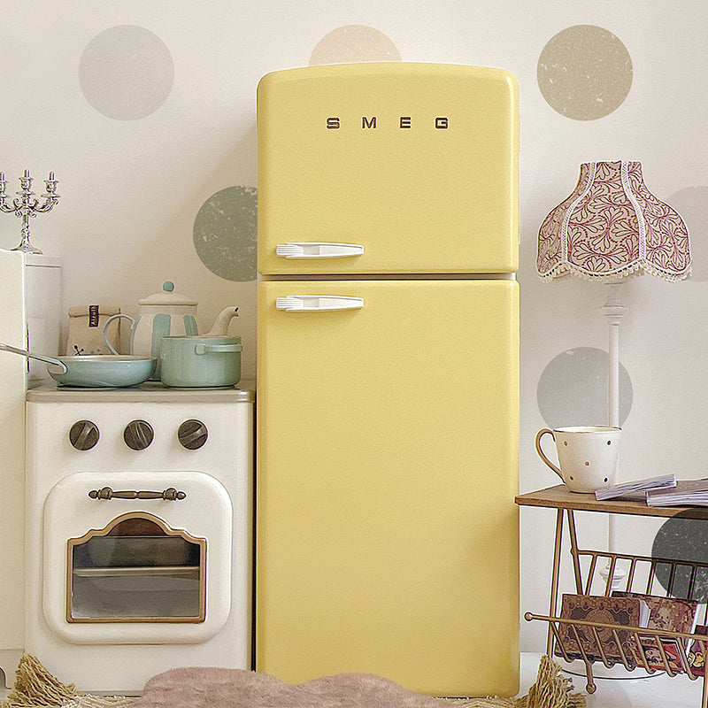 1:6 Yellow Lighted Metal Dollhouse Refrigerator | Aizulhomey- 1:6