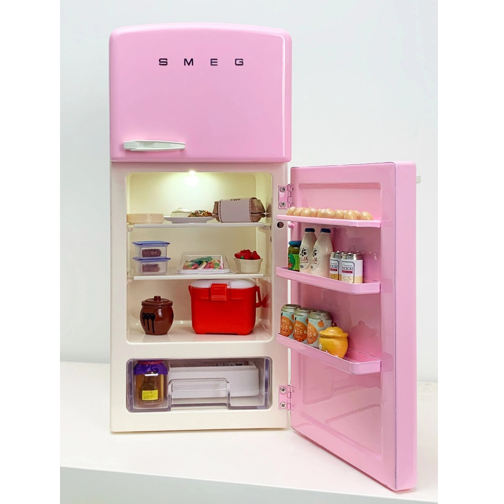 冷蔵庫ドールハウス - バービー ピンク&amp;ホワイト 1/6 スケール ドールハウス ミニチュア